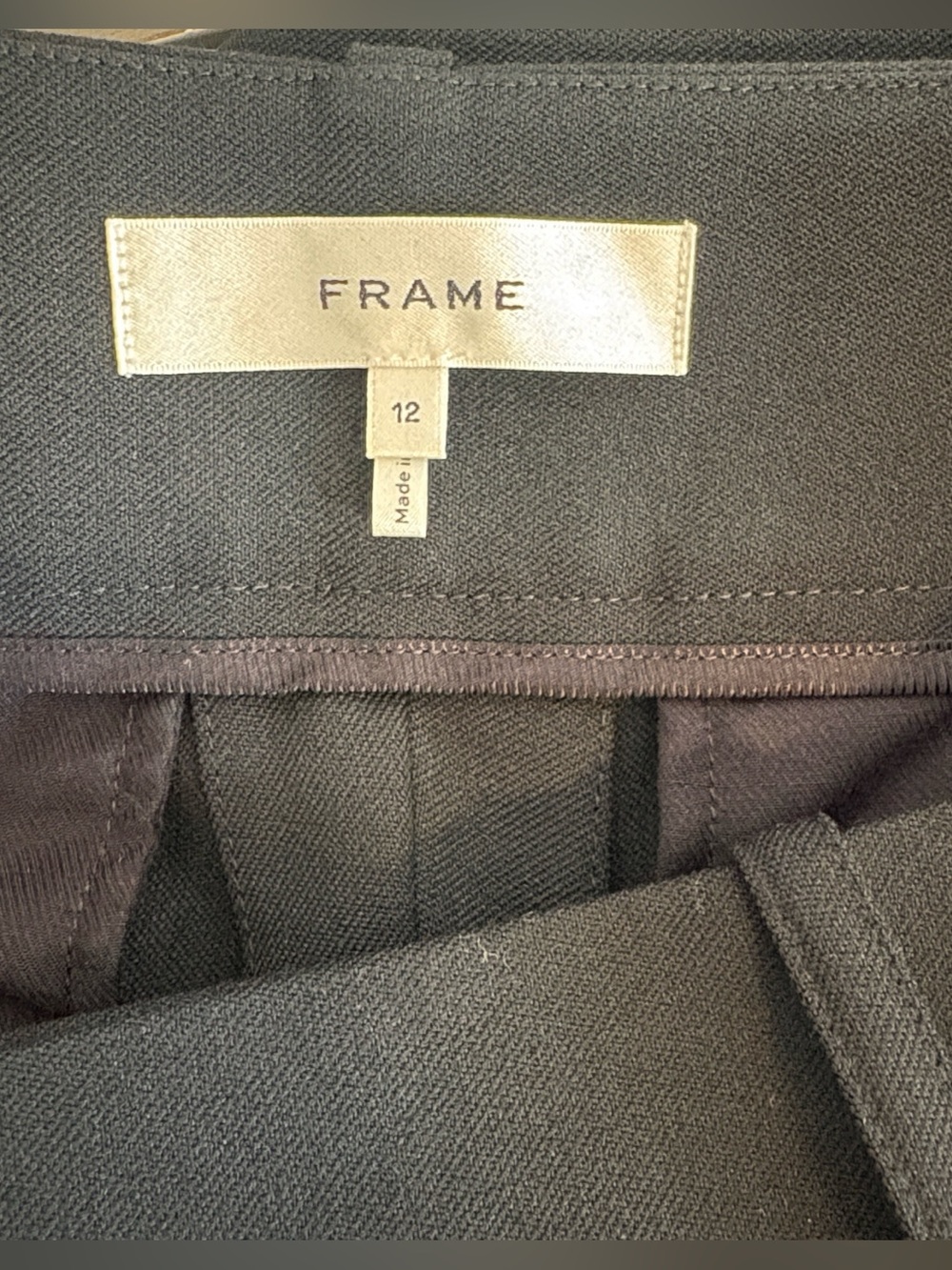 FRAME the Relaxed Trouser , sz : 12 - Picture 11 of 12
